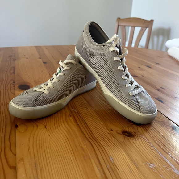 Rothy’s Lace Up Sneaker Vintage Grey - Picture 3 of 3